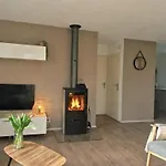 Cozy No 3 Wellness Hottub, Houtkachel En Airco * Ewijk