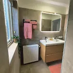 Vakantiehuis Cozy No 3 Wellness Hottub, Houtkachel En Airco Ewijk