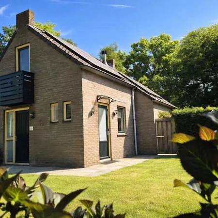 Vakantiehuis Cozy No 3 Wellness Hottub, Houtkachel En Airco *