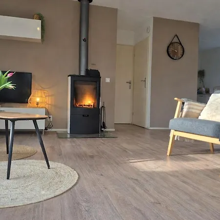 Cozy No 3 Wellness Hottub, Houtkachel En Airco *
