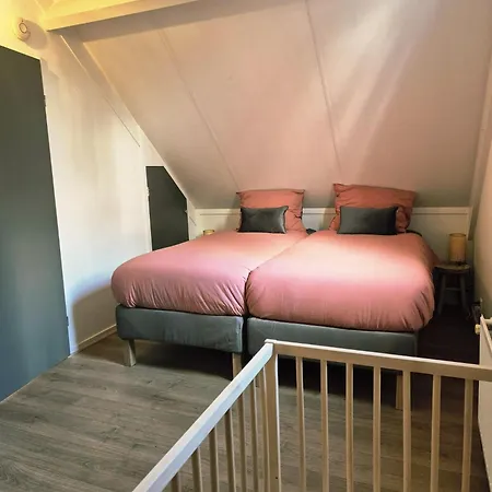 Cozy No 3 Wellness Hottub, Houtkachel En Airco Vakantiehuis *