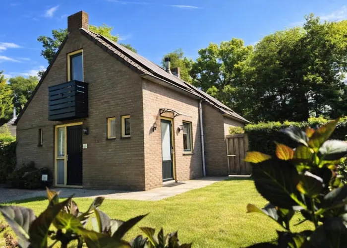 بيت للعطل Cozy No 3 Wellness Hottub, Houtkachel En Airco *