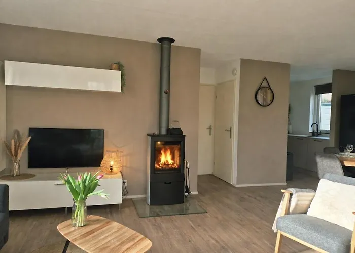 Cozy No 3 Wellness Hottub, Houtkachel En Airco * Ewijk