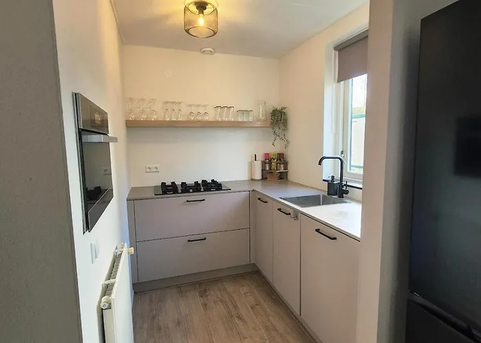 Cozy No 3 Wellness Hottub, Houtkachel En Airco Ewijk