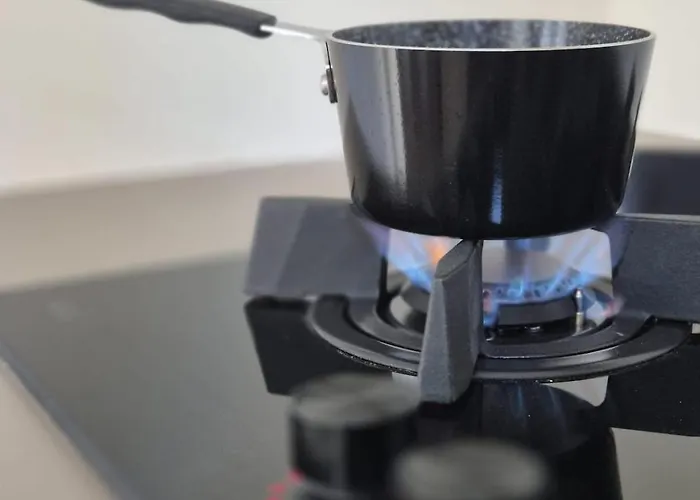 Cozy No 3 Wellness Hottub, Houtkachel En Airco