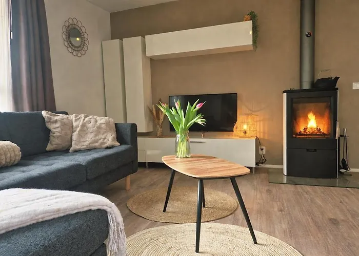 Cozy No 3 Wellness Hottub, Houtkachel En Airco Σπίτι διακοπών