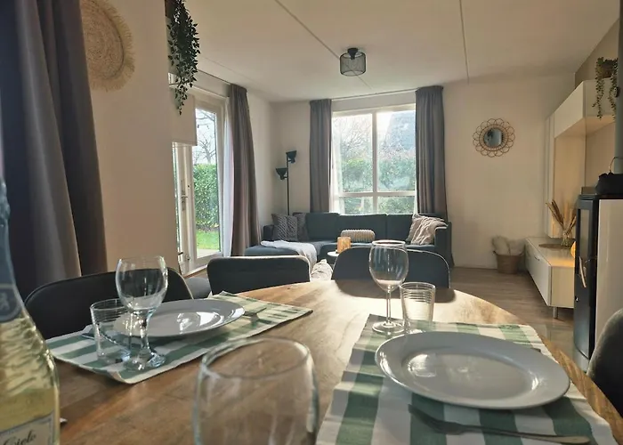 Cozy No 3 Wellness Hottub, Houtkachel En Airco